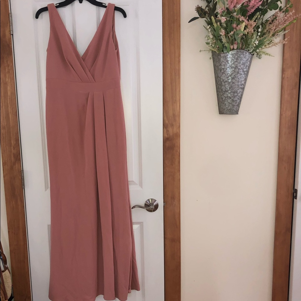 David’s Bridal Dress Size 10. Worn once!
